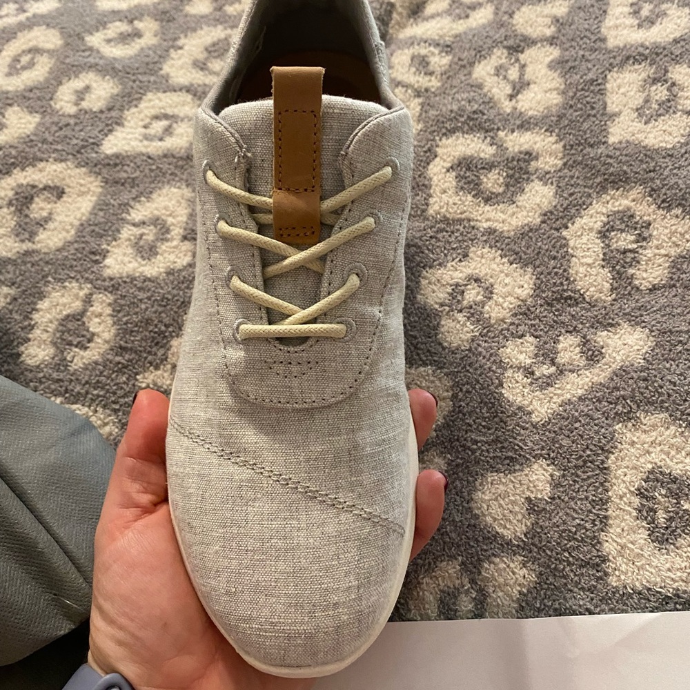 Toms Sneakers